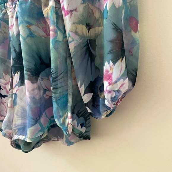 SHOW ME YOUR MUMU Rainey Romper in Water Lily Size Small - Picture 3 of 4